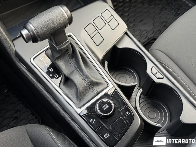 Kia Sportage 41 interauto-car