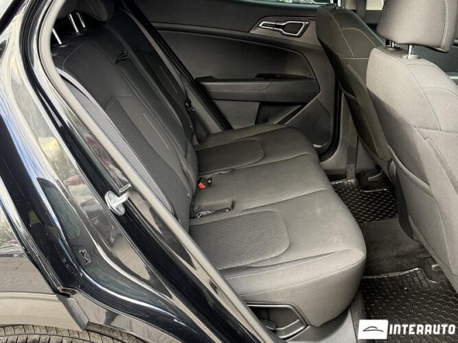 Kia Sportage 44 interauto-car