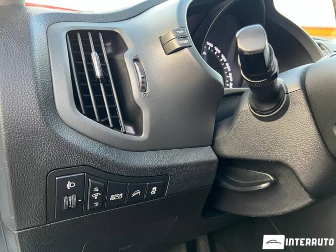 Kia Sportage 38 interauto-car