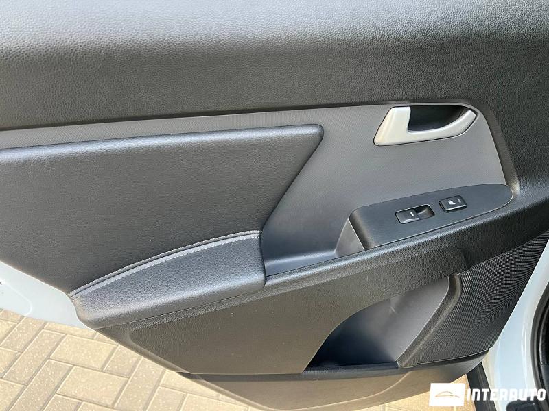 Kia Sportage 24 automobil-interauto