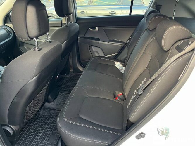 Kia Sportage 40 interauto-car