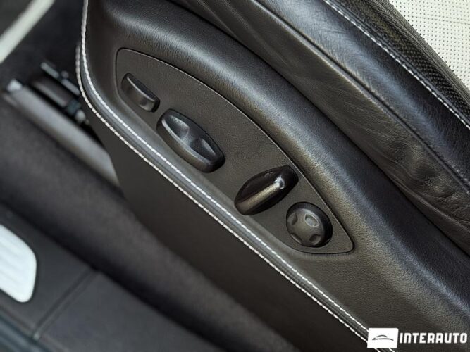 Porsche Cayenne Turbo 41 interauto-car