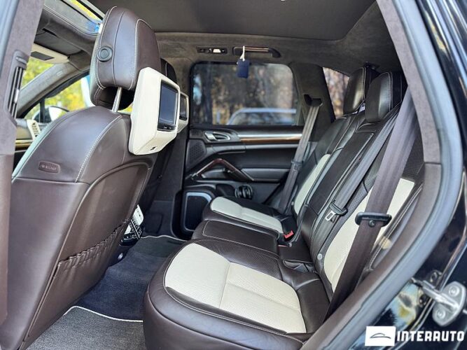 Porsche Cayenne Turbo 51 interauto-car