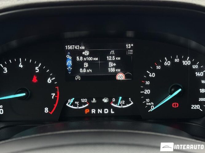 Ford Puma 37 interauto-car