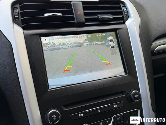 Ford Mondeo 38 interauto-car