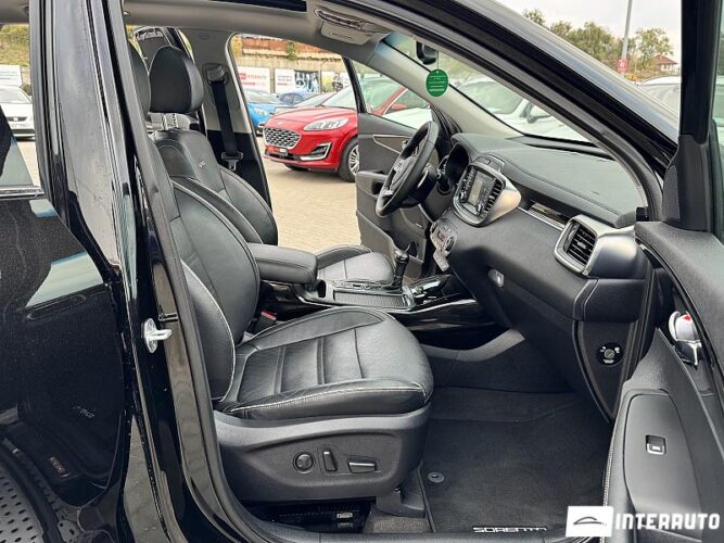 Kia Sorento 57 interauto-car