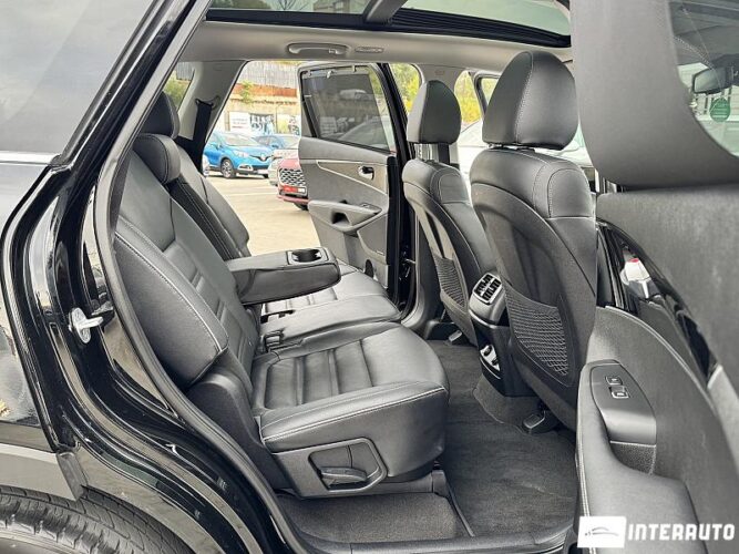 Kia Sorento 56 interauto-car