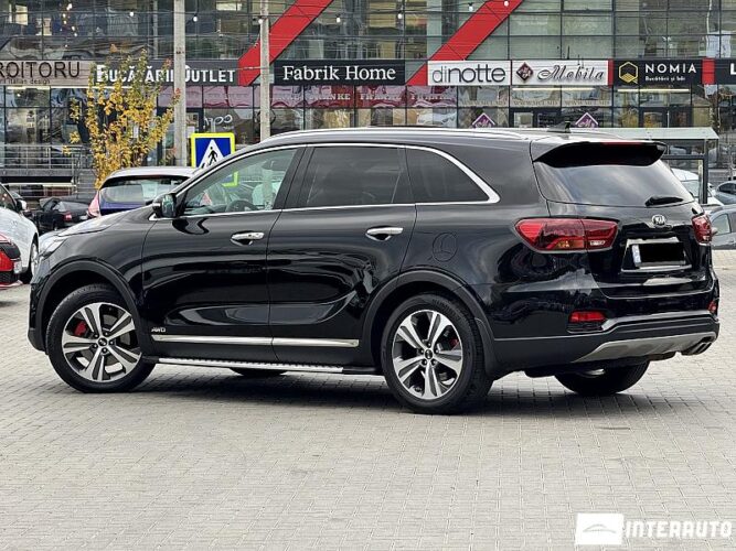Kia Sorento 44 interauto-car