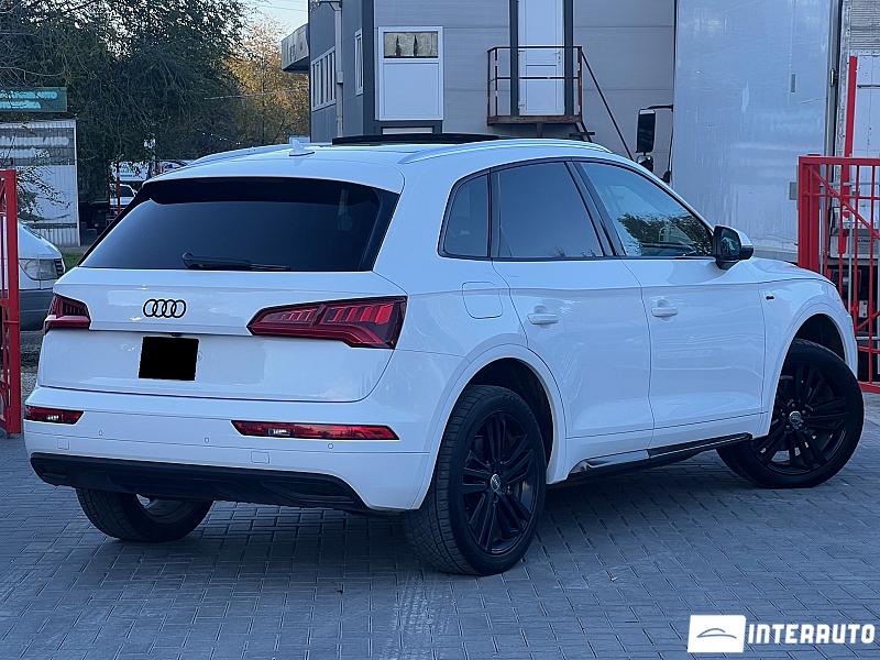 Audi Q5 14 automobil-interauto