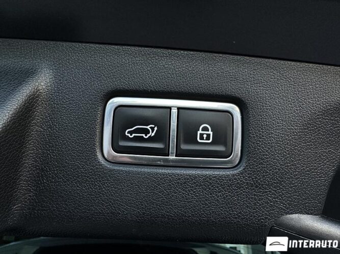 Kia Sorento 62 interauto-car
