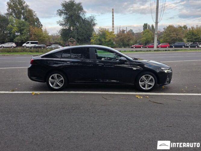 Opel Insignia 29 interauto-car