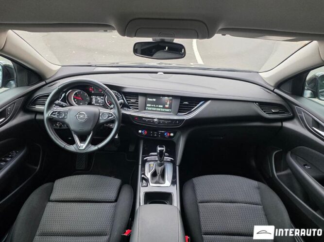 Opel Insignia 35 interauto-car