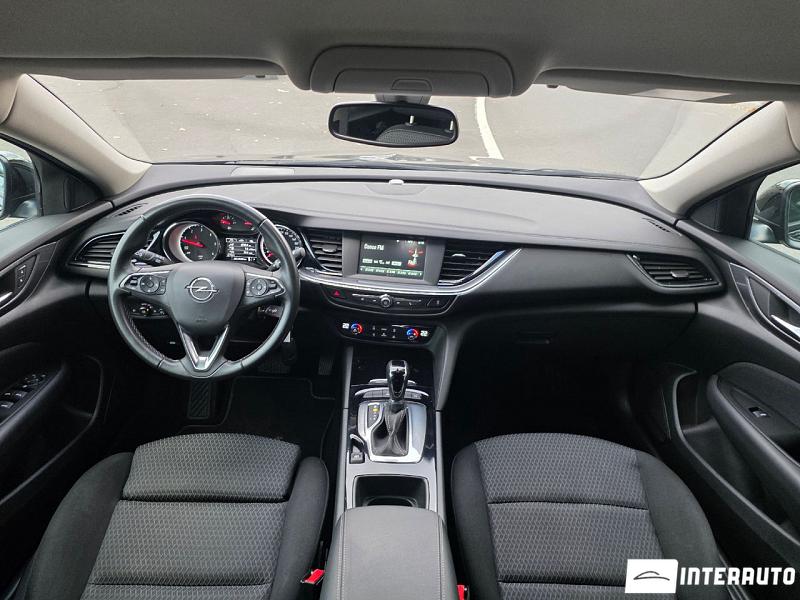 Opel Insignia 20 automobil-interauto