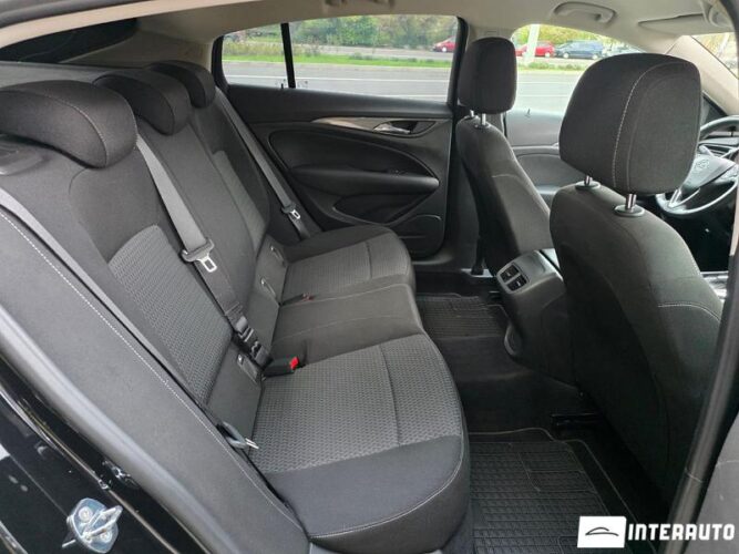 Opel Insignia 37 interauto-car