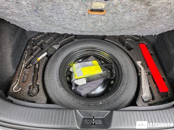 Nissan Qashqai 41 interauto-car