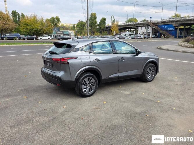 Nissan Qashqai 35 interauto-car