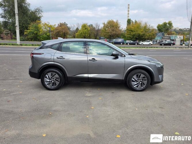 Nissan Qashqai 33 interauto-car