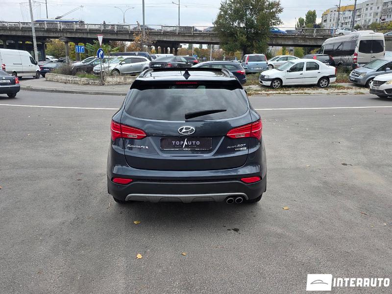 Hyundai Santa Fe 17 automobil-interauto
