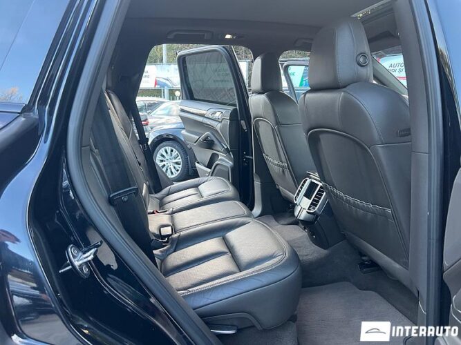 Porsche Cayenne 30 interauto-car