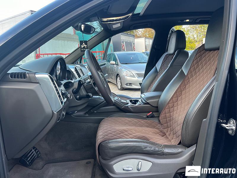 Porsche Cayenne 15 automobil-interauto