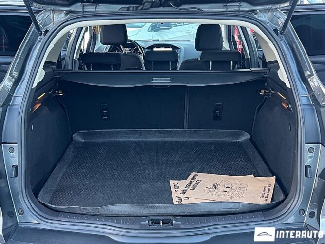 Ford Focus 39 interauto-car