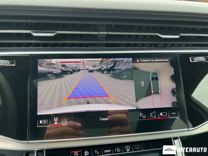 Audi Q7 48 interauto-car