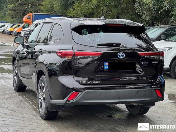 Toyota Highlander 36 interauto-car