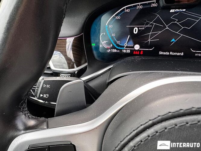 BMW 745e 49 interauto-car