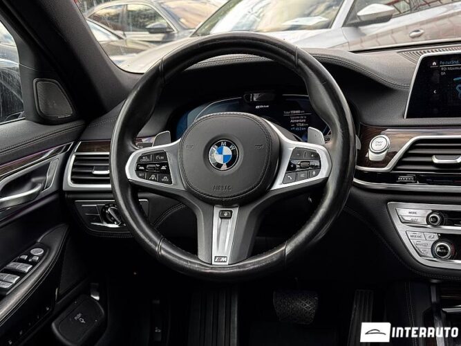 BMW 745e 42 interauto-car