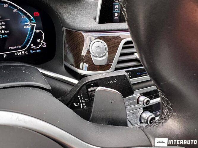 BMW 745e 47 interauto-car