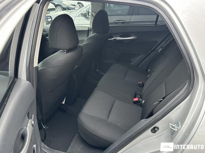 Toyota Auris 37 interauto-car