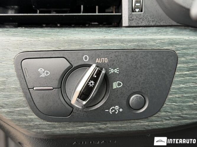 Audi A5 44 interauto-car