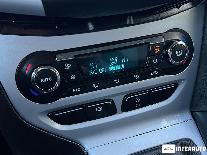 Ford Focus 22 automobil-interauto