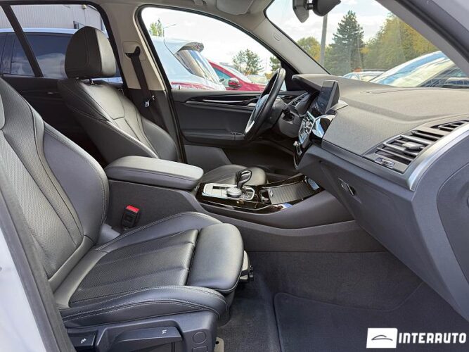 BMW X3 2.0D 41 interauto-car