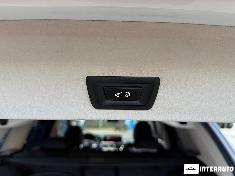 BMW X3 2.0D 27 automobil-interauto