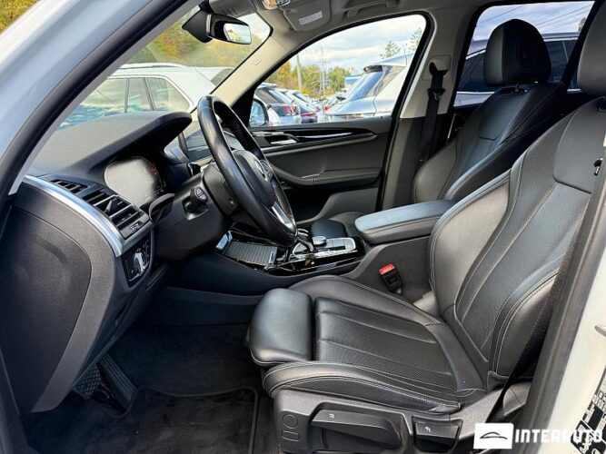 BMW X3 2.0D 32 interauto-car