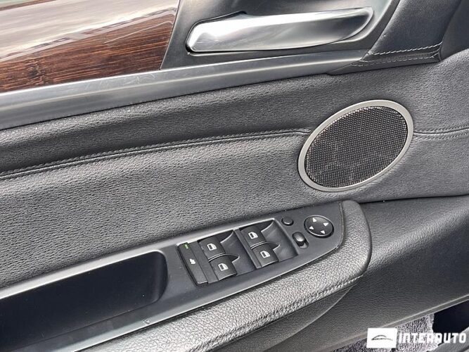 BMW X6 M5.0D 45 interauto-car