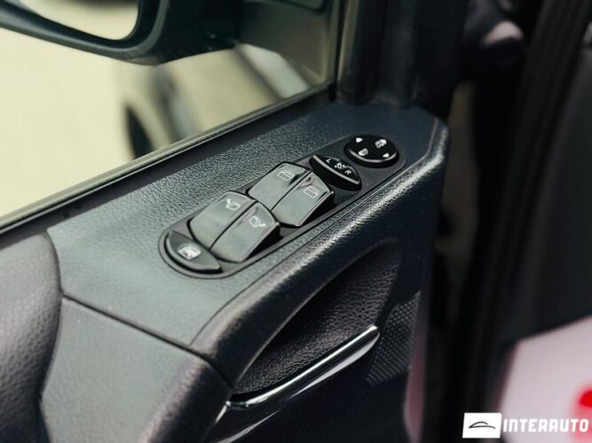 Mercedes Viano 54 interauto-car