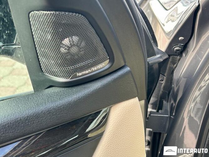 BMW X5 3.5i 42 interauto-car