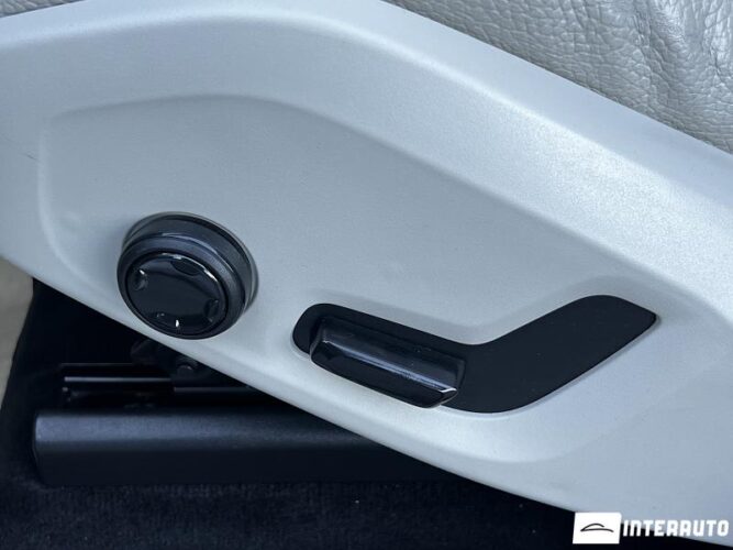 Volvo XC 60 48 interauto-car