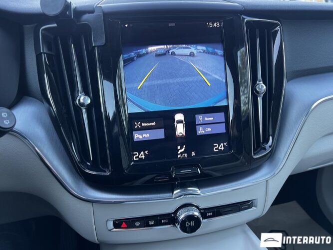 Volvo XC 60 44 interauto-car