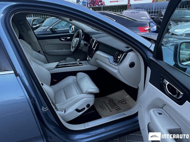 Volvo XC 60 38 interauto-car