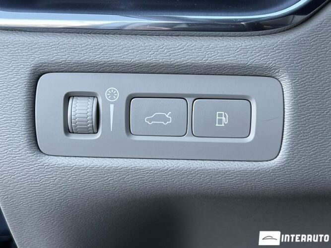 Volvo XC 60 42 interauto-car