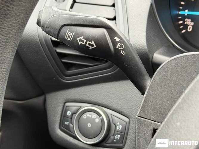 Ford Escape 39 interauto-car