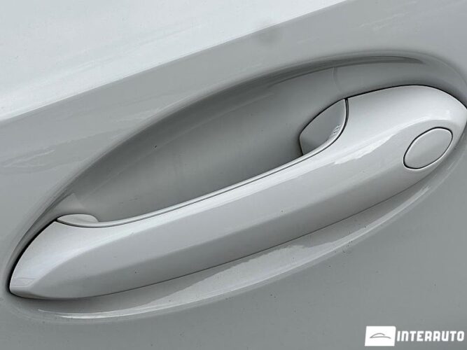 BMW 330E 54 interauto-car