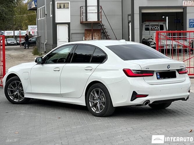 BMW 330E 36 interauto-car