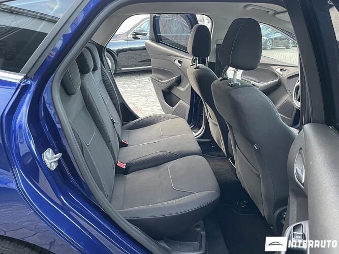 Ford Focus 45 interauto-car