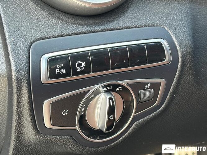 Mercedes C 200 43 interauto-car