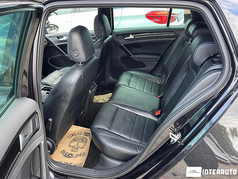 Volkswagen Golf GTE 26 automobil-interauto