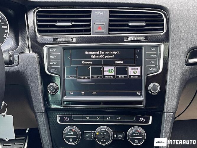 Volkswagen Golf GTE 37 interauto-car